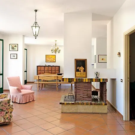 Villa Dell'olmo *